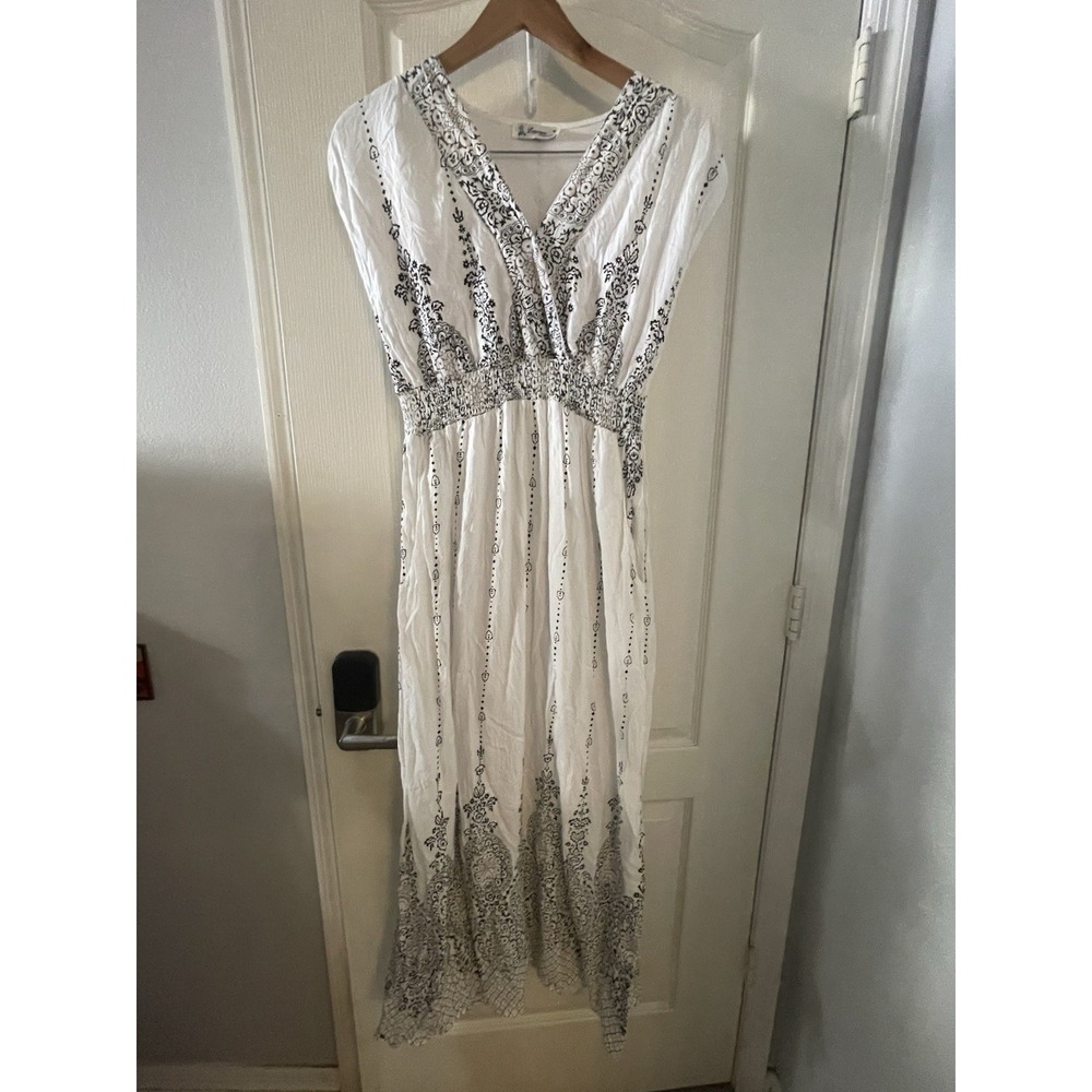 Lapogee Women's White, Black And Silver Maxi‎ Dress Sz M